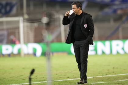 Después de 1-1 en La Bombonera, Marcelo Gallardo eligió desempolvar el 4-1-3-2 que tan buenos resultados le había dado en 2019; contra Godoy Cruz le salió de maravillas.