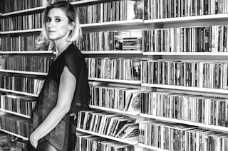 SRZ, la DJ que lleva la playlist perfecta a la radio