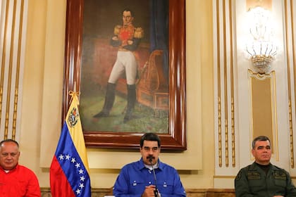 Después de 16 horas de iniciada la sublevación, Maduro brindó una cadena nacional desde el Palacio de Miraflores