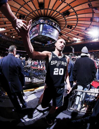 Después de 23 años, Manu cerró una carrera llena de magia y oro
