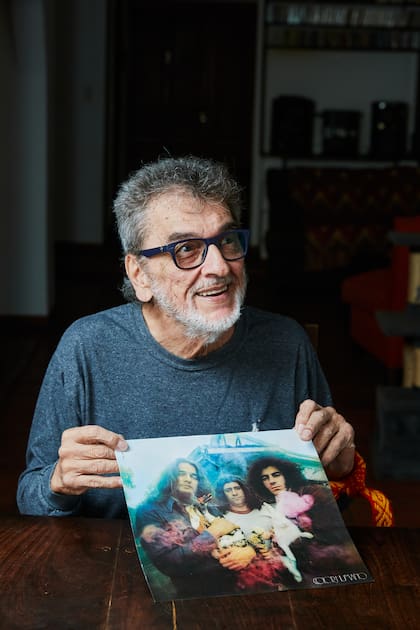 Después de Almendra, Edelmiro Molinari formó Color Humano con Rinaldo Rafanelli y Oscar Moro