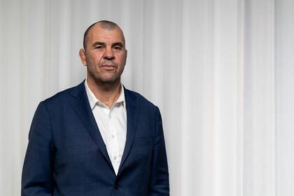 "Después de anunciar el staff, hablamos con los jugadores que teníamos en el radar; más que hablar, los escuchamos", detalla Cheika.