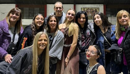 "Después de dos clasificatorios, Renata viajó, con sus compañeros de equipo, a su primer mundial. El hecho de haber viajado a competir ya era un sueño, algo que había superado sus expectativas".