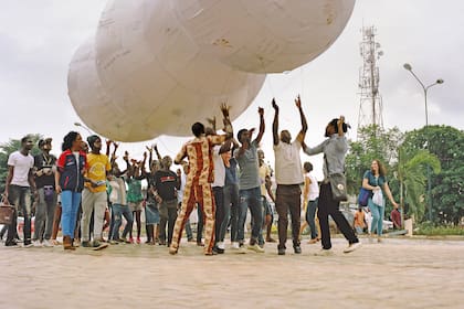 Después de girar por el mundo, "la nube que habla" llegó a la Argentina