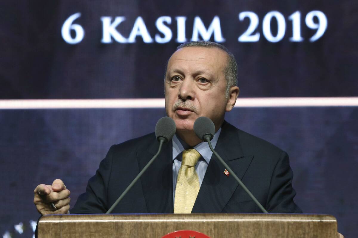 Después de la captura de Abu Bakr al Baghdadi, líder del Estado Islámico, el presidente turco, Recep Tayyip Erdogan, confirmó la captura de una esposa, la hermana y un cuñado de Abu Bakr al Baghdadi.
