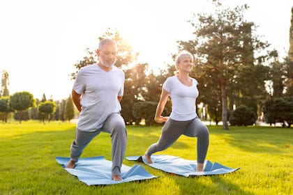 Después de los 70, el foco del ejercicio, siempre y cuando sean sanas, debe estar puesto en la fuerza, la coordinación y el trabajo cardiovascular