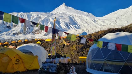 Después de más de un mes del inicio de la expedición, Bravo logró bajar al Campamento Base