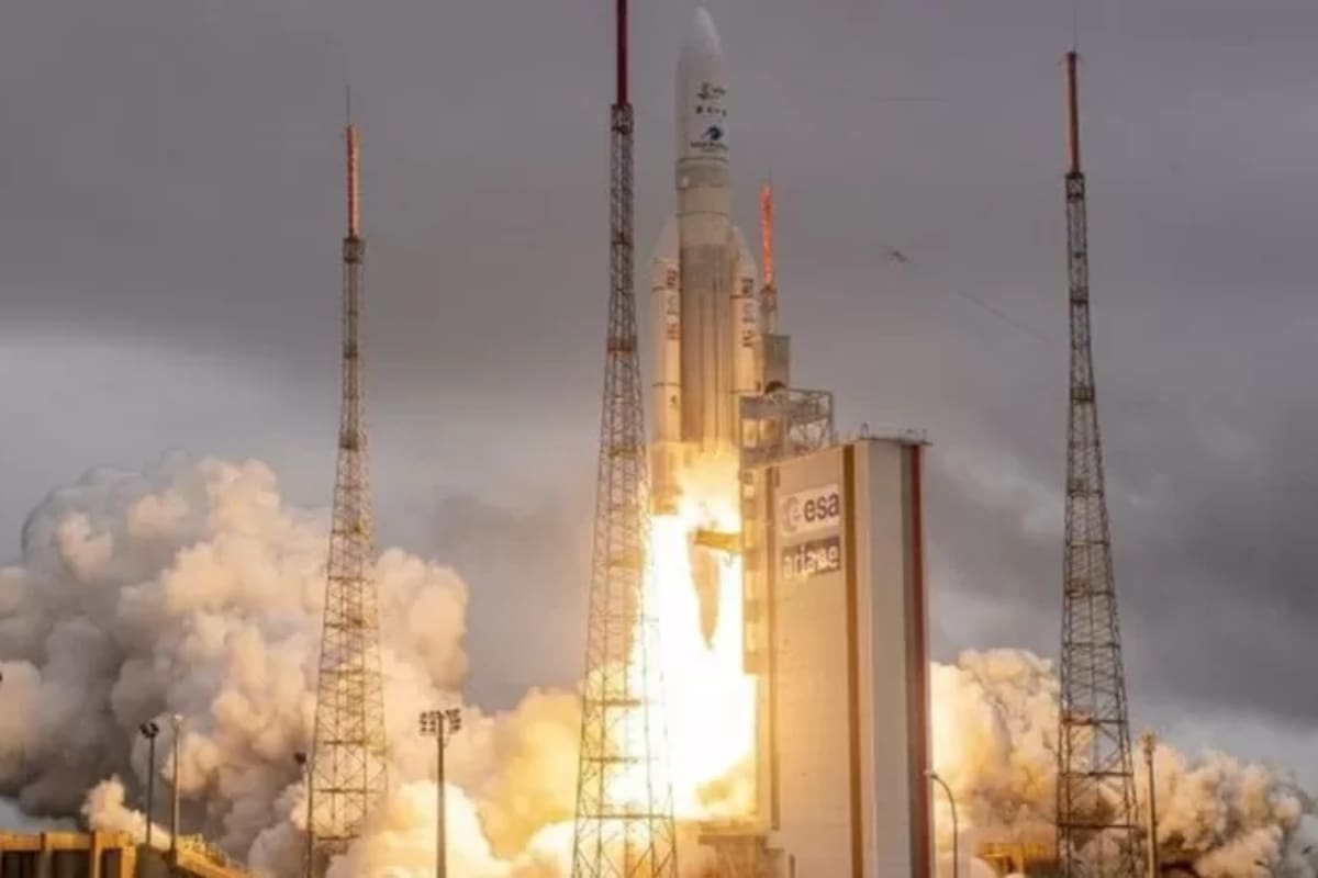 Después de mucha expectativa, el telescopio James Webb despegó exitosamente este 25 de diciembre