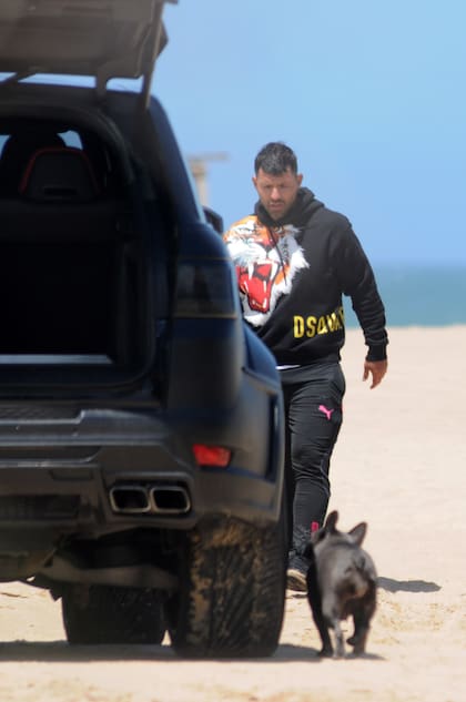 Después de probar suerte con la pesca, regresaron a su casa.