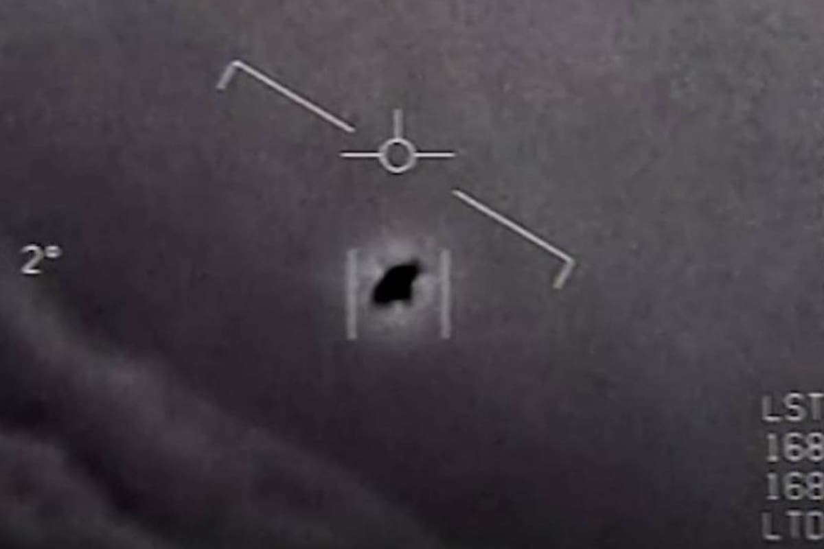 Después de que la Marina de Estados Unidos reconoció la existencia de objetos no identificados capturados en videos por pilotos de avión y radares, los científicos pidieron una investigación profunda sobre estos fenómenos