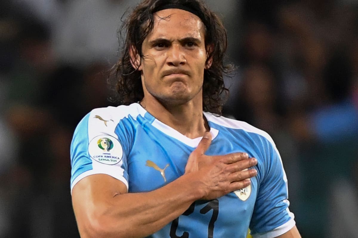 Después de rechazar una extensión con PSG y una oferta de Benfica, Edinson Cavani decidió que su futuro continuará en Inglaterra, con Manchester United