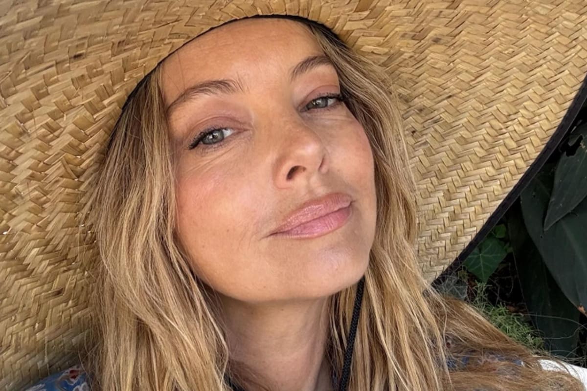 Después de un desesperado pedido de ayuda, la actriz Bijou Phillips está hospitalizada a la espera de un trasplante