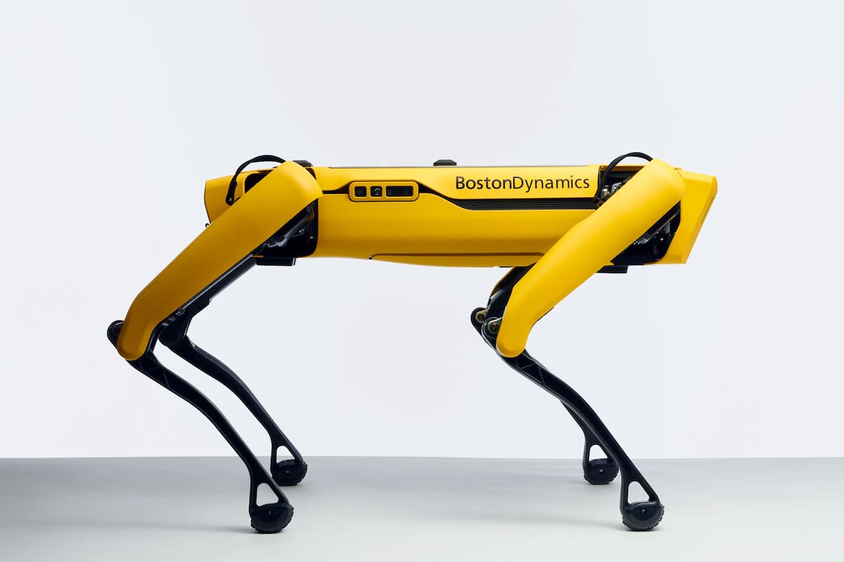 Después de varios años de desarrollo con diversos prototipos, el robot cuadrúpedo Spot de Boston Dynamics sale a la venta por 74.500 dólares