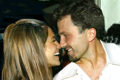 Después de vivir una intensa historia de amor y separarse en medio de una polémica, Jennifer Lopez y Ben Affleck parecen estar dispuestos a darse una segunda oportunidad