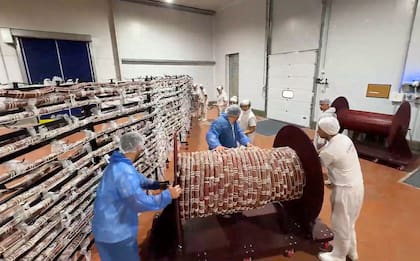 Destacaron que Tandil ostenta el único sello de Denominación de Origen (DO) para su salame, una distinción que garantiza la autenticidad del producto, protege su identidad y lo diferencia de otros chacinados elaborados en el país