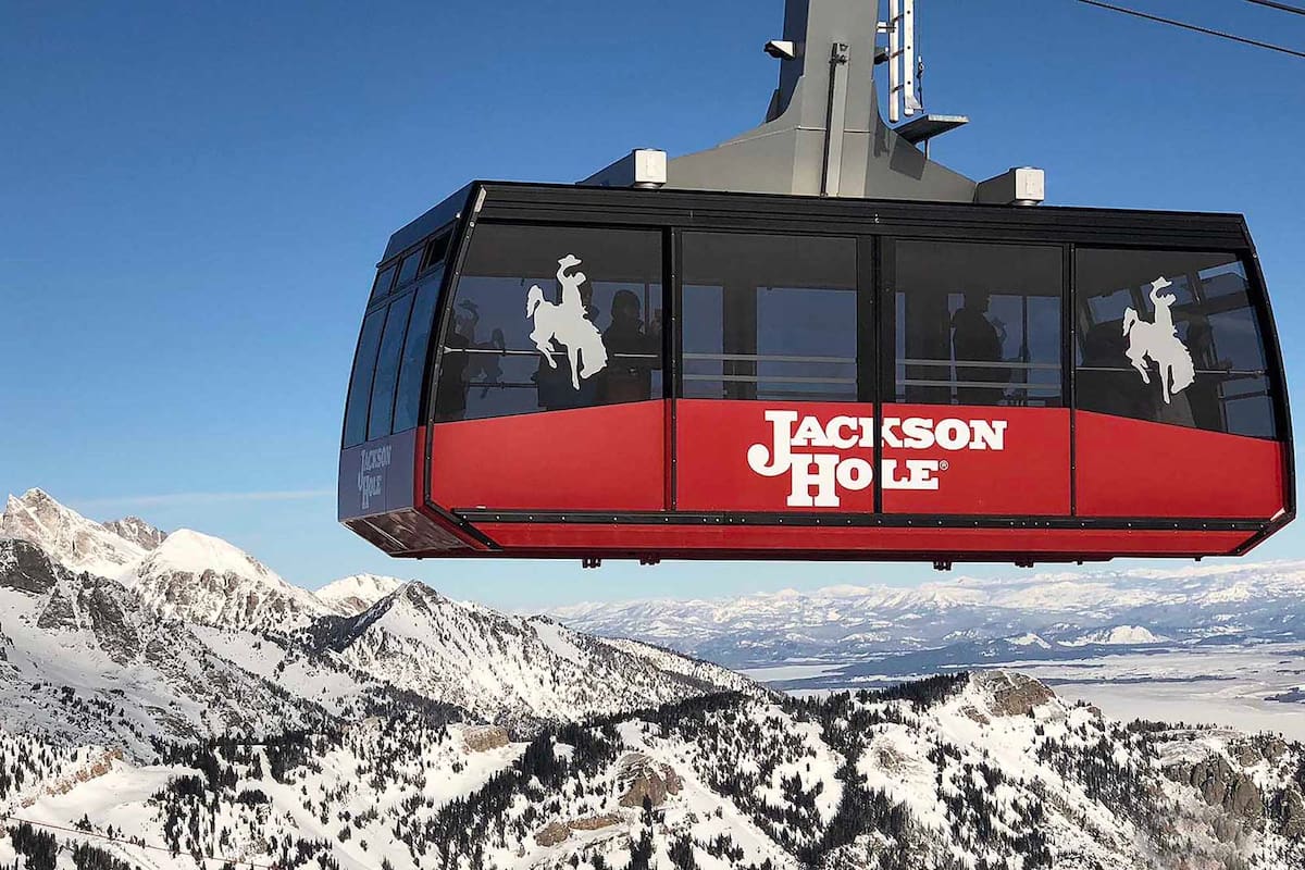 Destinos de nieve en todo el mundo se unen para optimizar servicios y fidelizar esquiadores
