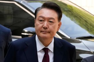 Destituido presidente surcoreano, condenado a dos años de prisión