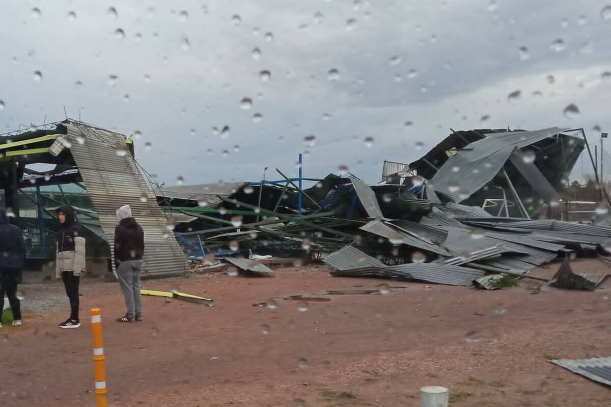 Destrozos en Paysandú provocados por una turbonada