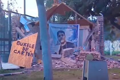 Destruyeron el mausoleo narco antes de que lo haga el Estado de Chile