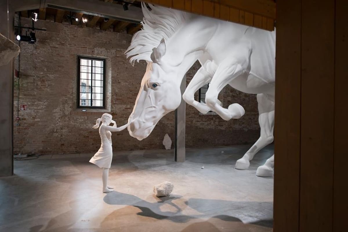 Detalle de El problema del caballo en el Pabellón Argentino en Venecia
