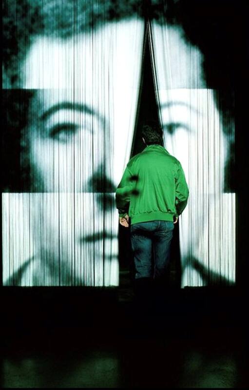 Detalle de Ser de nuevo, videoinstalación en Muntref (2012)