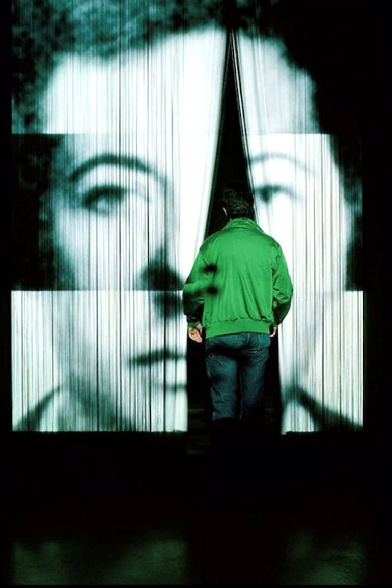 Detalle de Ser de nuevo, videoinstalación en Muntref (2012)