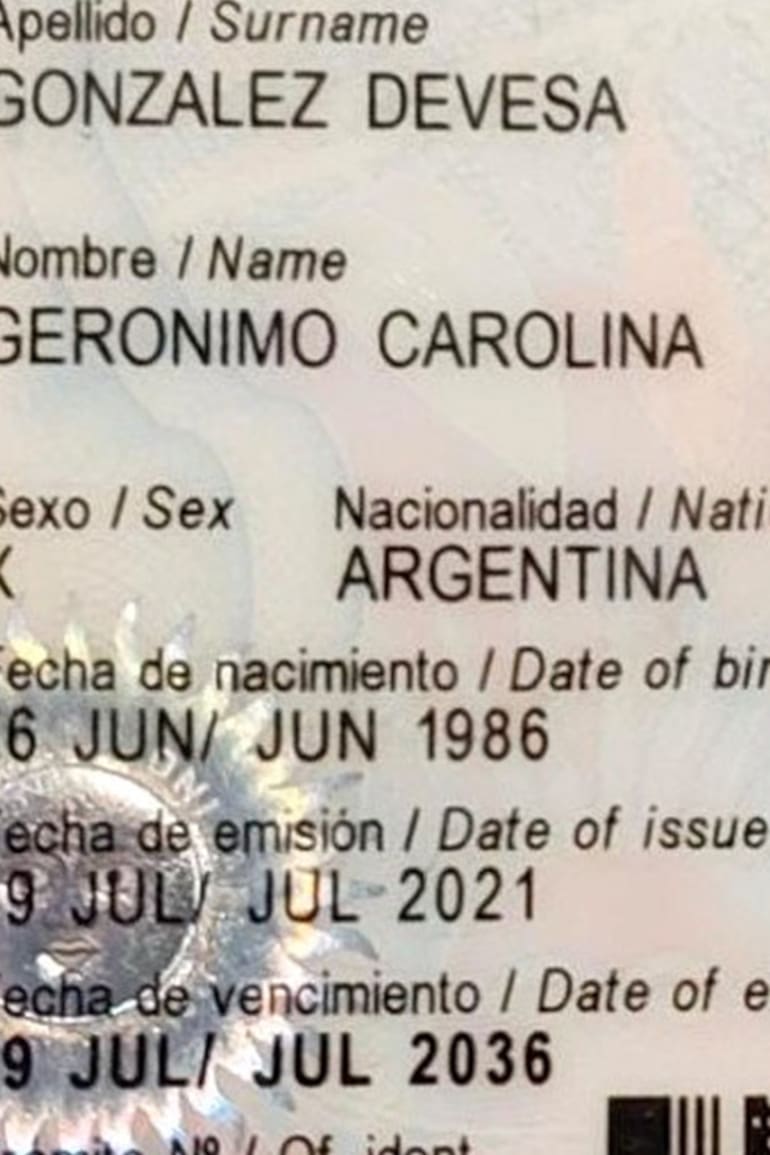 Detalle de un DNI no binario