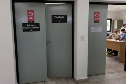 En la última instancia, los motorman son entrevistados por un psiquiatra, cuya tarea es indagar y detectar posibles conductas de riesgo