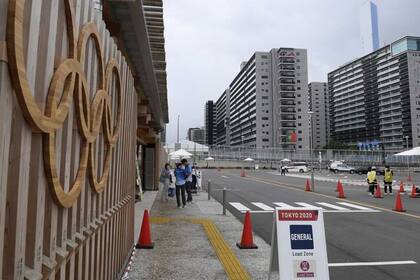 Detectaron tres positivos en la Villa Olímpica de Tokio 2020