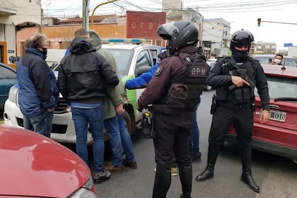 El comisario Merchan, acusado de extorsionar a un comerciante, era jefe de la División Automotores de la Policía Federal Argentina
