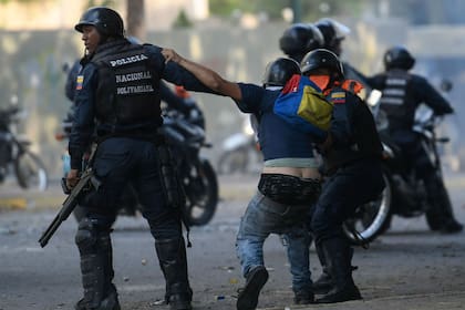 Detención de opositores en Caracas