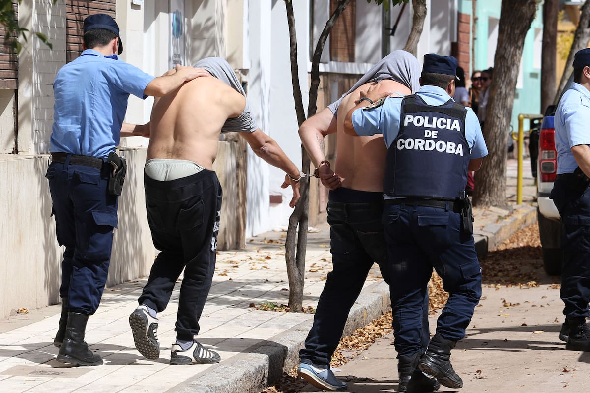 Detenidos por el ataque de "la manada" a un joven en la localidad de Sebastián Elcano