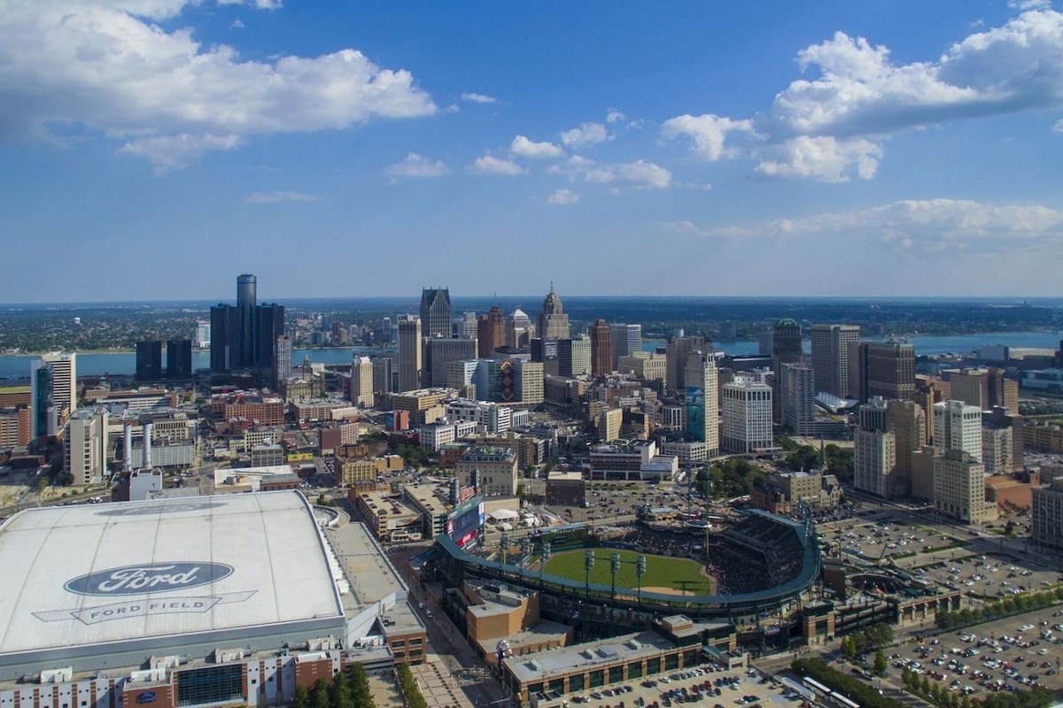 Detroit en Michigan es la ciudad más accesible para vivir en 2025 en Estados Unidos