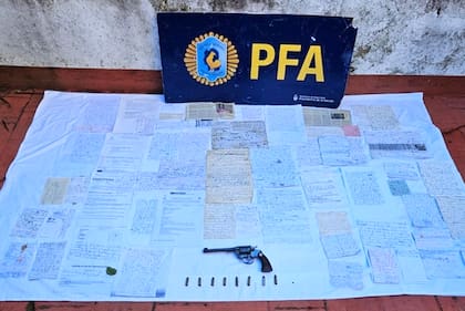 Detuvieron a dos hombres acusados de amenazar al embajador de Estados Unidos en Argentina y a su familia