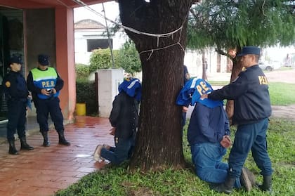 El momento en que detuvieron a Juan Jesús Fernández, dueño del auto desde donde dispararon