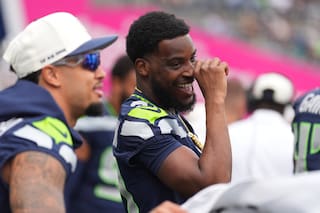 Seahawks y Witherspoon acuerdan contrato de 4 años por 132 millones, dice fuente a la AP