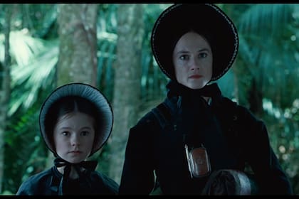 Anna Paquin y Holly Hunter en La lección de piano de Jane Campion