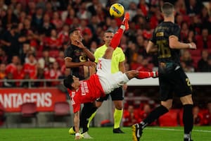 Di María, a los 36 años y por la Copa de Portugal, hizo un golazo de chilena para Benfica que asombró al mundo del fútbol