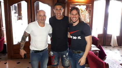 Una imagen de otra vida: Sampaoli, Di María y Beccacece