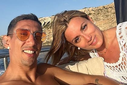 Di María con su mujer, Jorgelina Cardoso