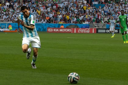 DI María se esfuerza y corre