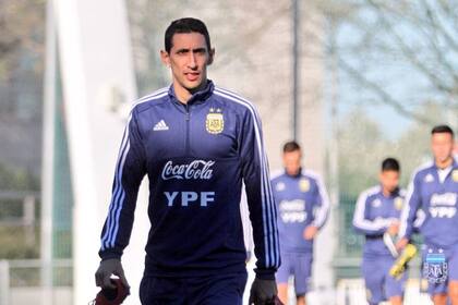 Di María se lesionó y se vuelve a París.