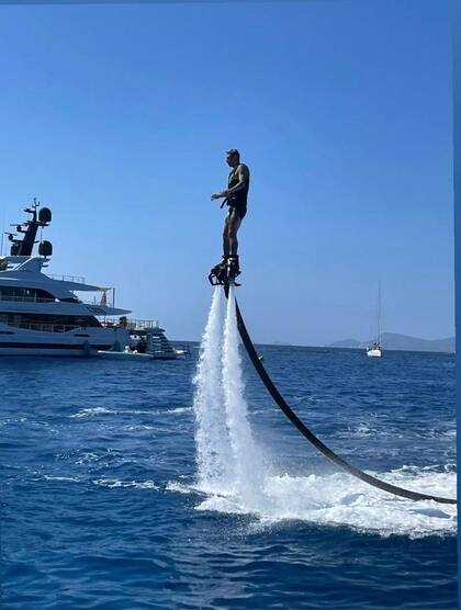 Di María voló por los aires en el extremo deporte