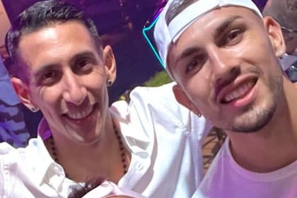 Di María y Paredes durante unas vacaciones familiares
