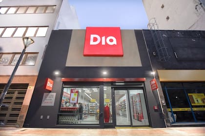Dia cuenta con más de 1000 tiendas en la Argentina, de las cuales más del 70% son franquicias