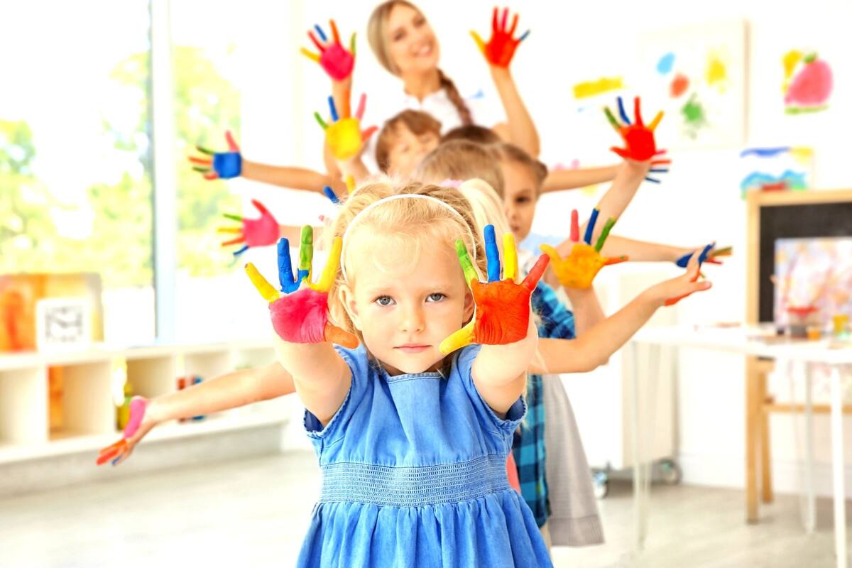 Día de la Maestra Jardinera. Foto: Canva