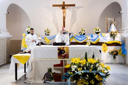 Día de San Cayetano, patrono del pan y del trabajo, en el Santuario de Liniers