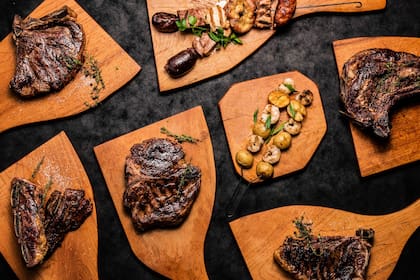 Día del asado en Malcriado: dispuestos a consentir todos los caprichos de los aman tes de la carne.