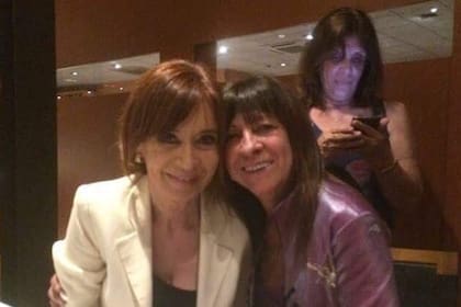 Diana Conti, con Cristina Kirchner