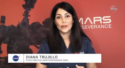 Diana Trujillo fue la primera hispana migrante en la Academia Espacial y recorrió un largo camino desde sus estudios universitarios hasta el nombramiento como directora de vuelo